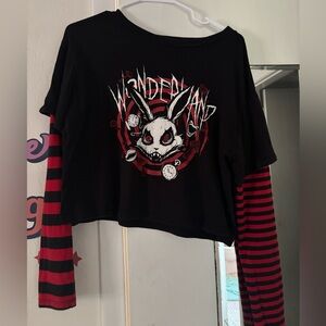 Alice in wonderland hot topic long sleeve crop top